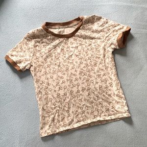 Women's cute small mushroom tee. No boundaries. Size Small